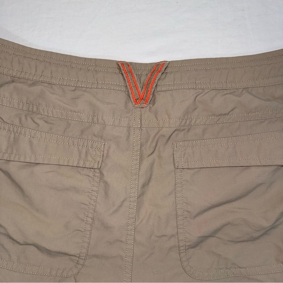 The North Face Women's Khaki Hiking Shorts Size 10 - Picture 5 of 9
